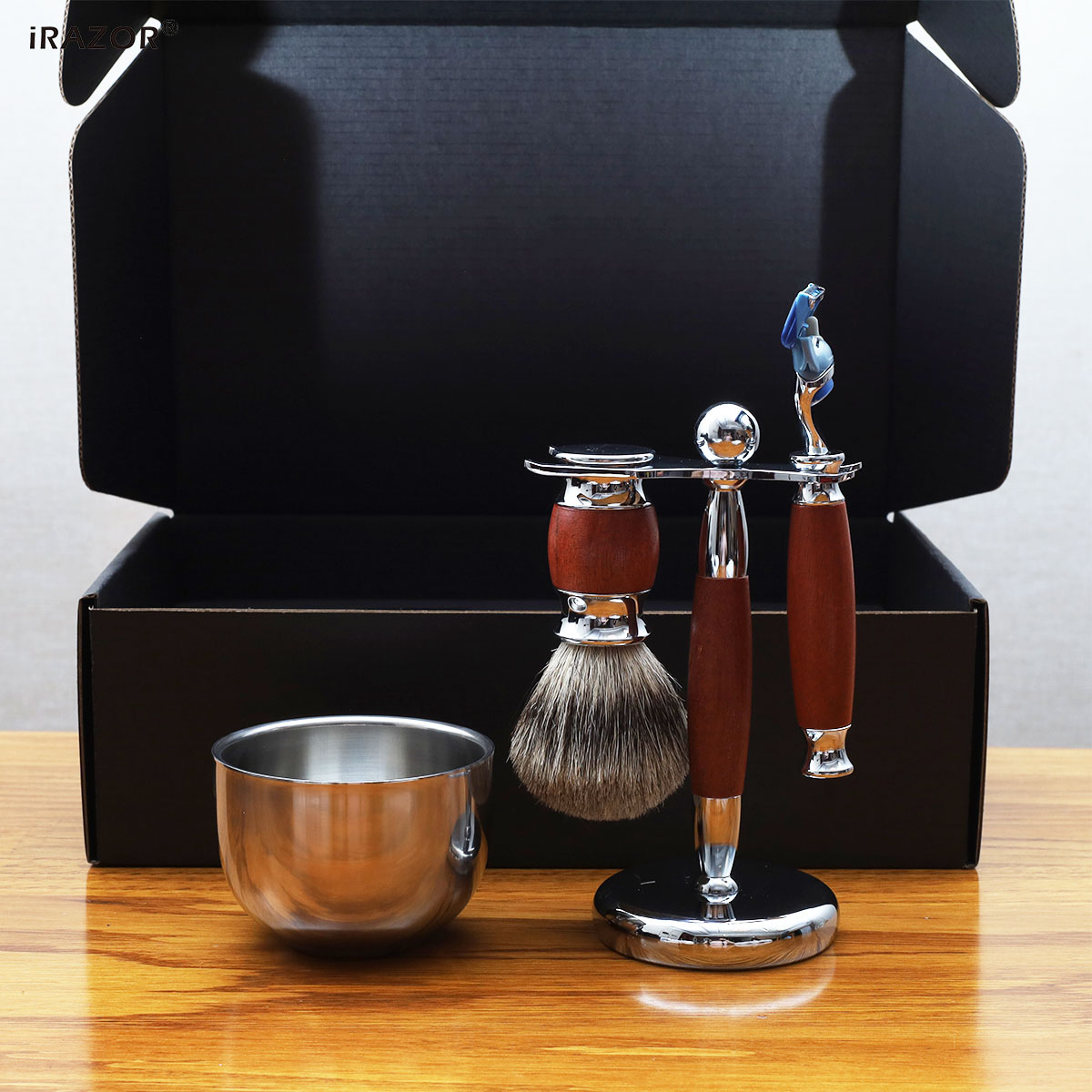iRAZOR Set da Barba di Lusso d - Mens Grooming Kit Gift Set recensione e prezzo